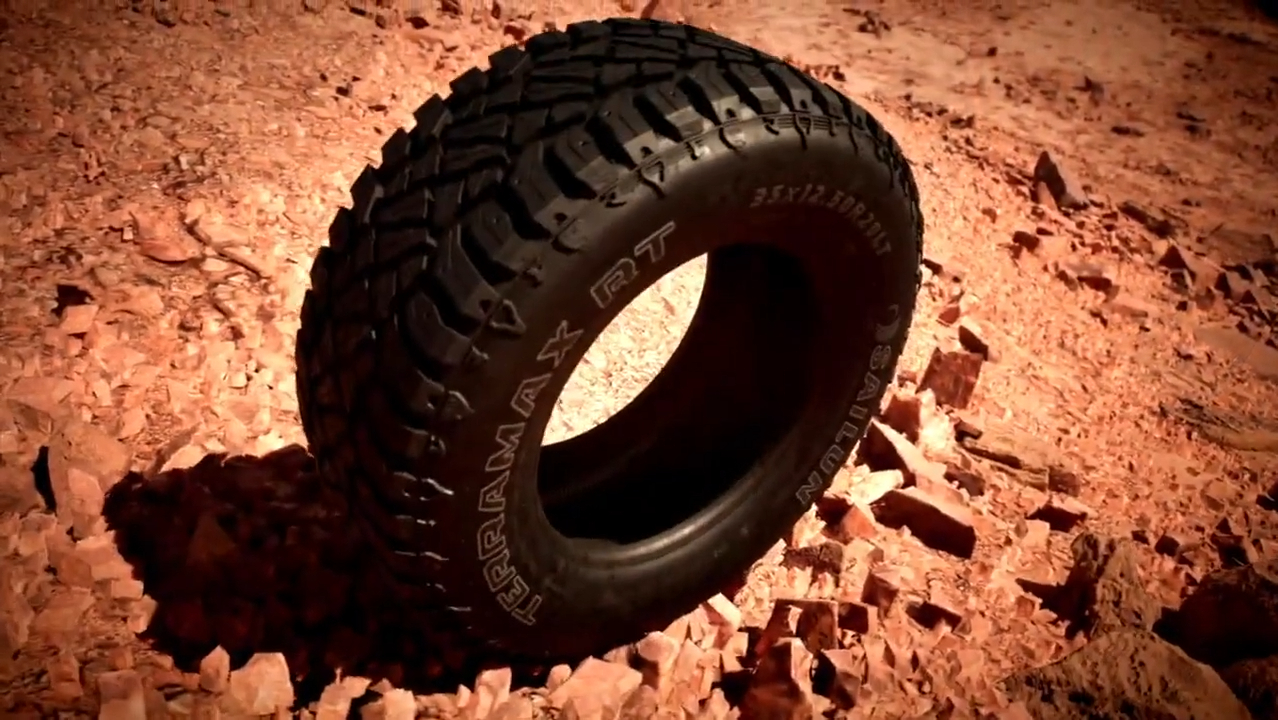 Sailun TERRAMAX RT tire on desert sand